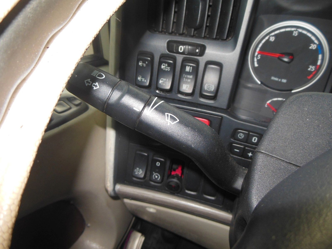 Tractor unit Scania R 450, RETARDER, STANDART: picture 15