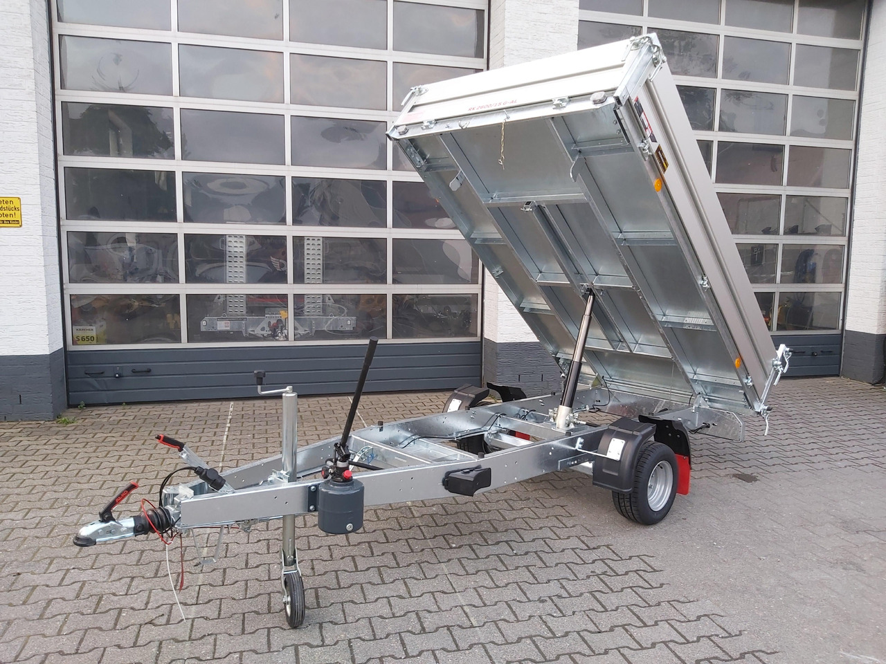 Pongratz Kipper RK 2600/15 G-AL 260x151x36cm Stahlboden Pendelklappe 10" 1500kg Aktion - Tipper trailer: picture 1 Pongratz Kipper RK 2600/15 G-AL 260x151x36cm Stahlboden Pendelklappe 10" 1500kg Aktion - Tipper trailer: picture 1