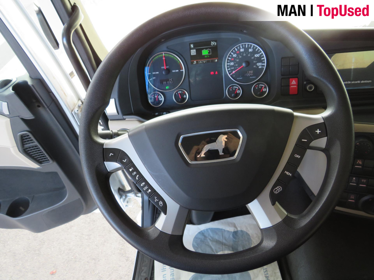 MAN eTGM 26.360 E 6X2-4 LL Kühlkoffer Klima Luftfeder - Refrigerator truck, Electric truck: picture 5 MAN eTGM 26.360 E 6X2-4 LL Kühlkoffer Klima Luftfeder - Refrigerator truck, Electric truck: picture 5