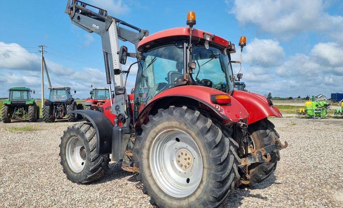 Case-IH 140 Maxxum - Farm tractor: picture 5 Case-IH 140 Maxxum - Farm tractor: picture 5
