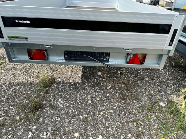 Brenderup 5375ATB2500 Alu Hochlader, 2,5 to. 3750 x 1800 x 330 mm - Car trailer: picture 5 Brenderup 5375ATB2500 Alu Hochlader, 2,5 to. 3750 x 1800 x 330 mm - Car trailer: picture 5