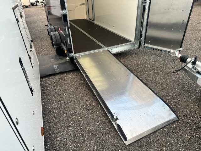 Autotransporter trailer Brian James artikeltext passt noch nicht: picture 8