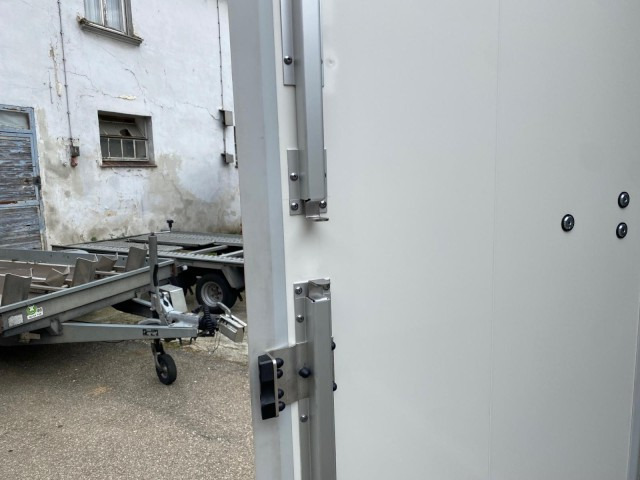 Humbaur Kühlanhänger HGK 253218-21 PF60 Deluxe 2,5 to. 3130x1670x1970mm - Refrigerator trailer: picture 4 Humbaur Kühlanhänger HGK 253218-21 PF60 Deluxe 2,5 to. 3130x1670x1970mm - Refrigerator trailer: picture 4