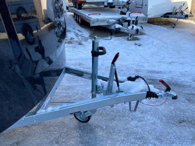 Humbaur Poly-Alu Koffer HKPA 263217, 2,6 to., 3280 x 1770 x 1800 mm - Closed box trailer: picture 3 Humbaur Poly-Alu Koffer HKPA 263217, 2,6 to., 3280 x 1770 x 1800 mm - Closed box trailer: picture 3