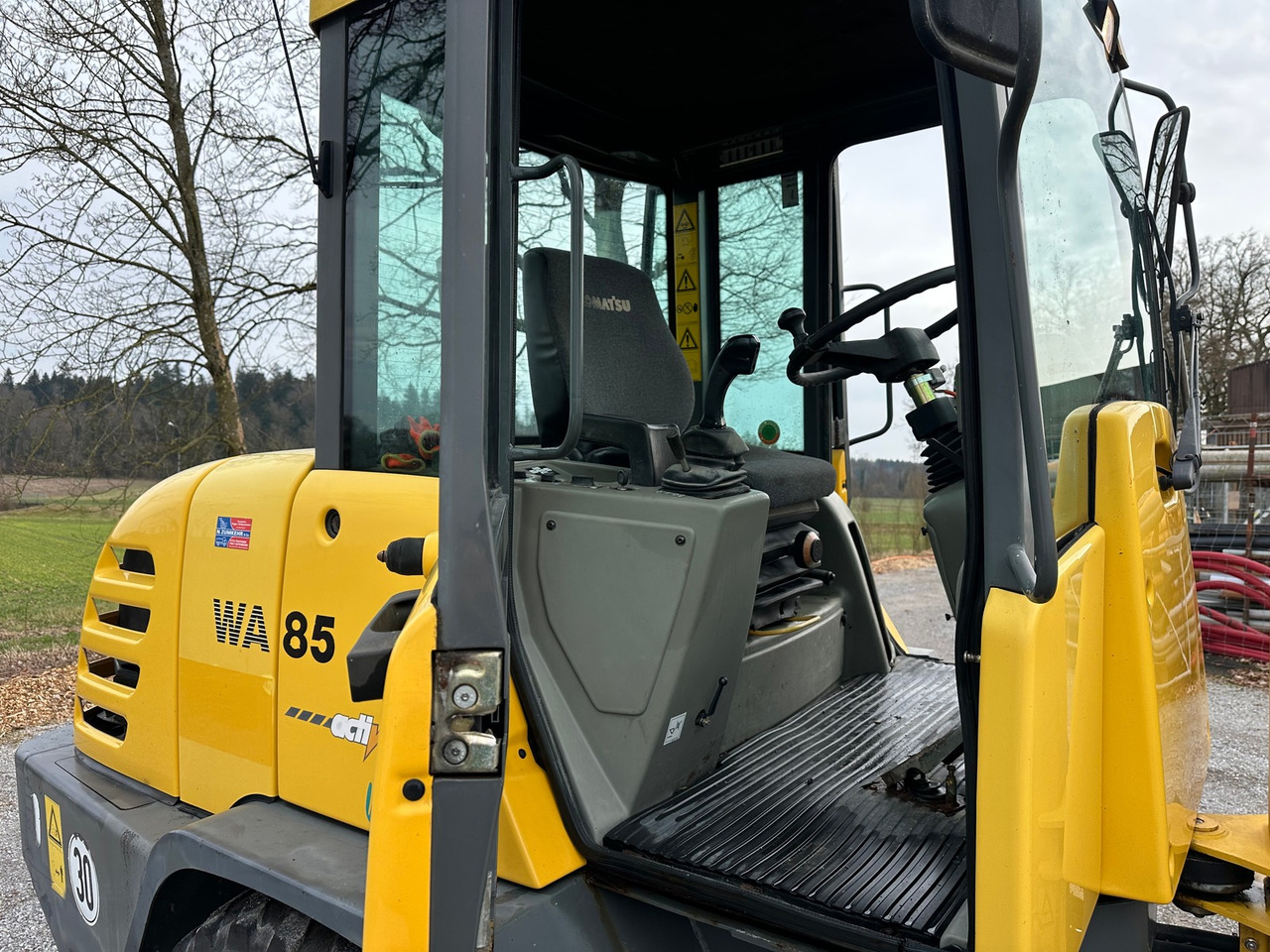 KOMATSU WA 85 3 - Wheel loader: picture 5 KOMATSU WA 85 3 - Wheel loader: picture 5