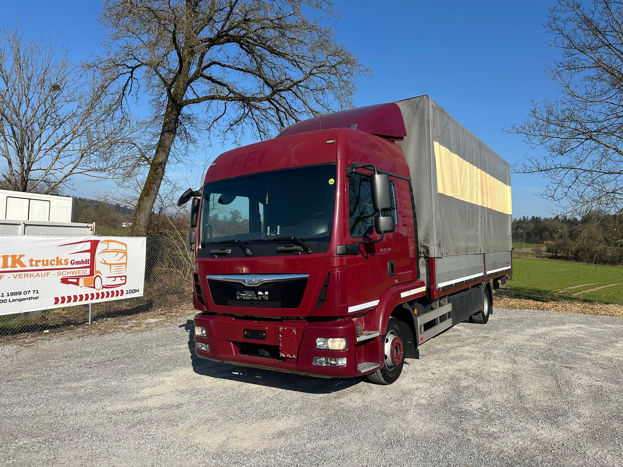 MAN TGL 12.290 4x2 Blache - Curtainsider truck: picture 1 MAN TGL 12.290 4x2 Blache - Curtainsider truck: picture 1