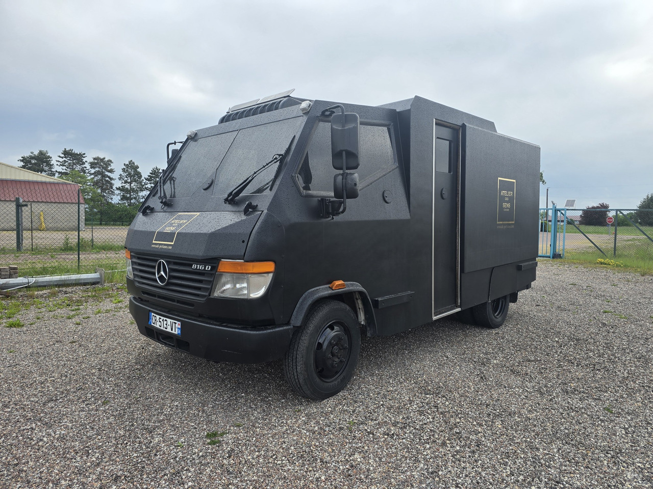 Mercedes Vario 816 - Cash in transit vehicle: picture 1 Mercedes Vario 816 - Cash in transit vehicle: picture 1