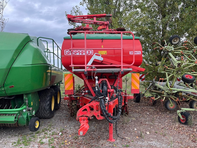 Gaspardo Gigante 600 - Combine seed drill: picture 2 Gaspardo Gigante 600 - Combine seed drill: picture 2