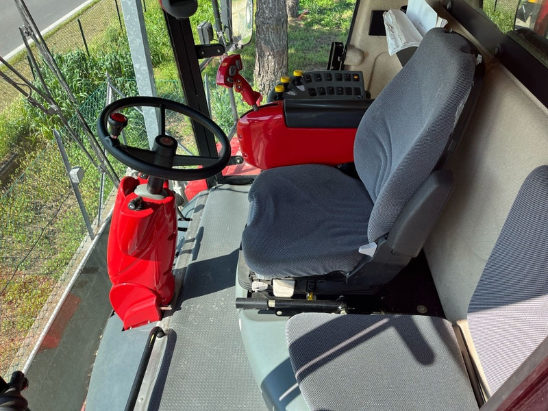 Laverda M 304 - Combine harvester: picture 5 Laverda M 304 - Combine harvester: picture 5