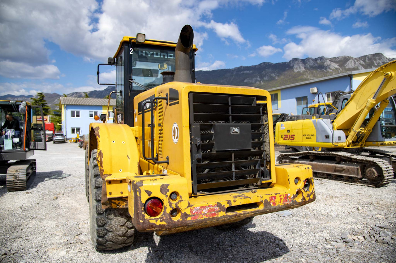 HYUNDAI HL740TM-7 for parts - Wheel loader: picture 5 HYUNDAI HL740TM-7 for parts - Wheel loader: picture 5