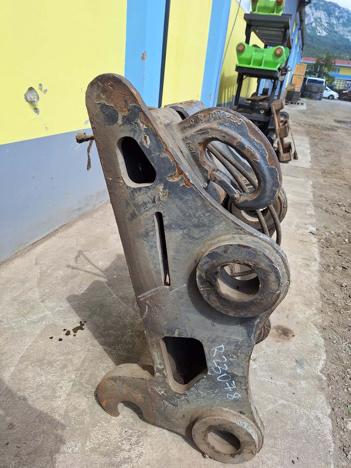 Hydraulic Volvo S2 - Quick coupler for Construction machinery: picture 4 Hydraulic Volvo S2 - Quick coupler for Construction machinery: picture 4