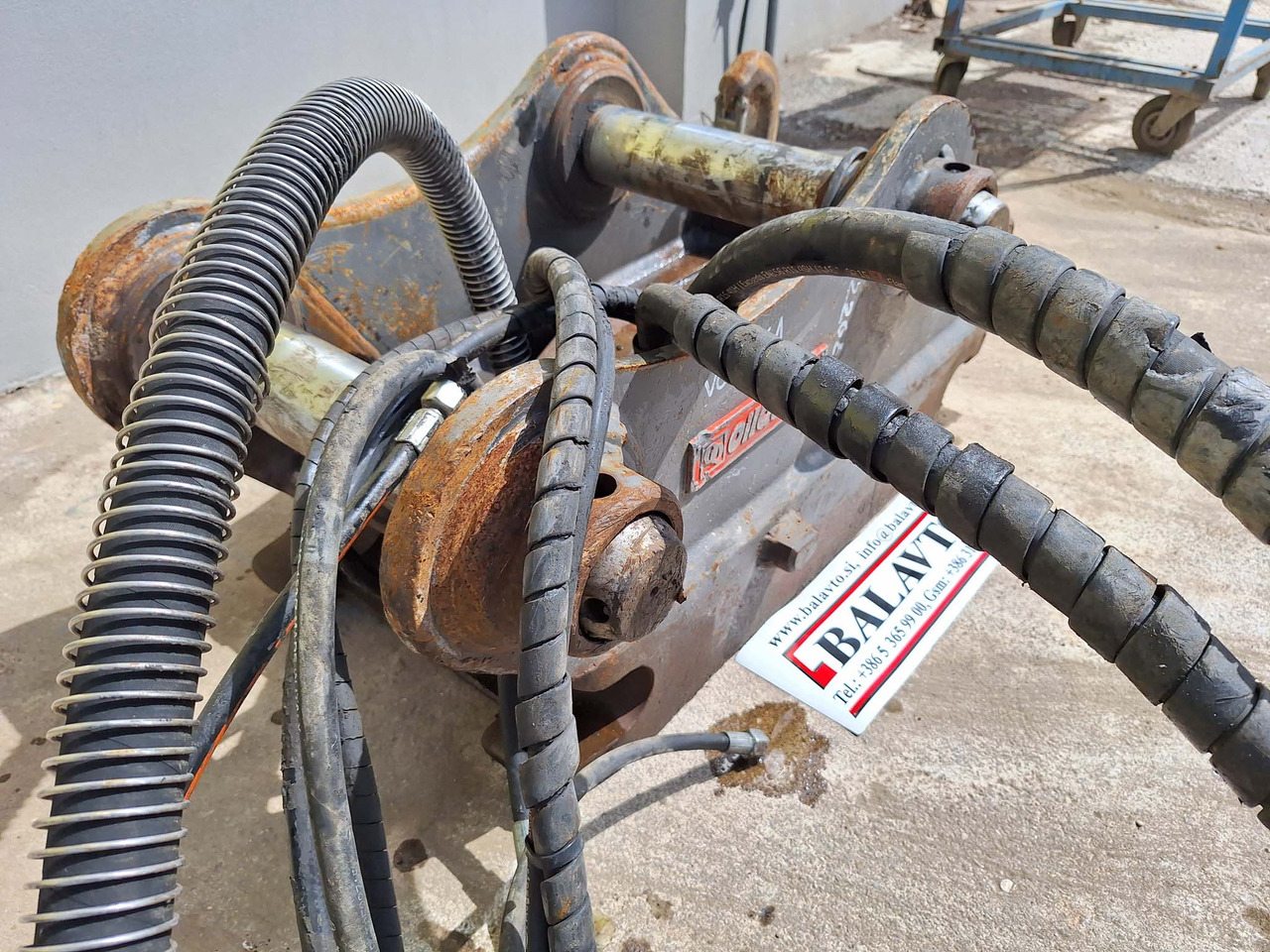 Quick coupler for Excavator OilQuick quick coupler: picture 7