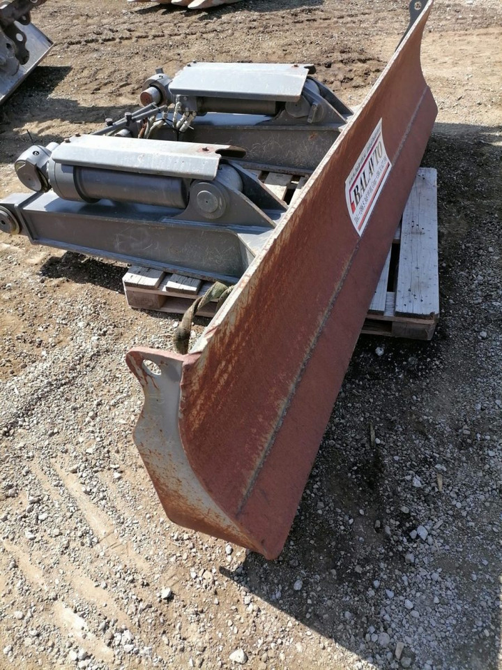 Blade VOLVO EC/ECR excavator blades: picture 9 Blade VOLVO EC/ECR excavator blades: picture 9