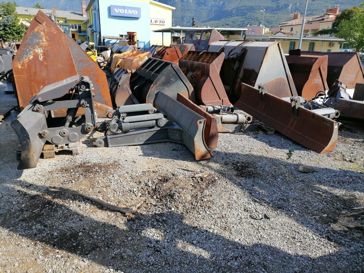 Blade VOLVO EC/ECR excavator blades: picture 10 Blade VOLVO EC/ECR excavator blades: picture 10