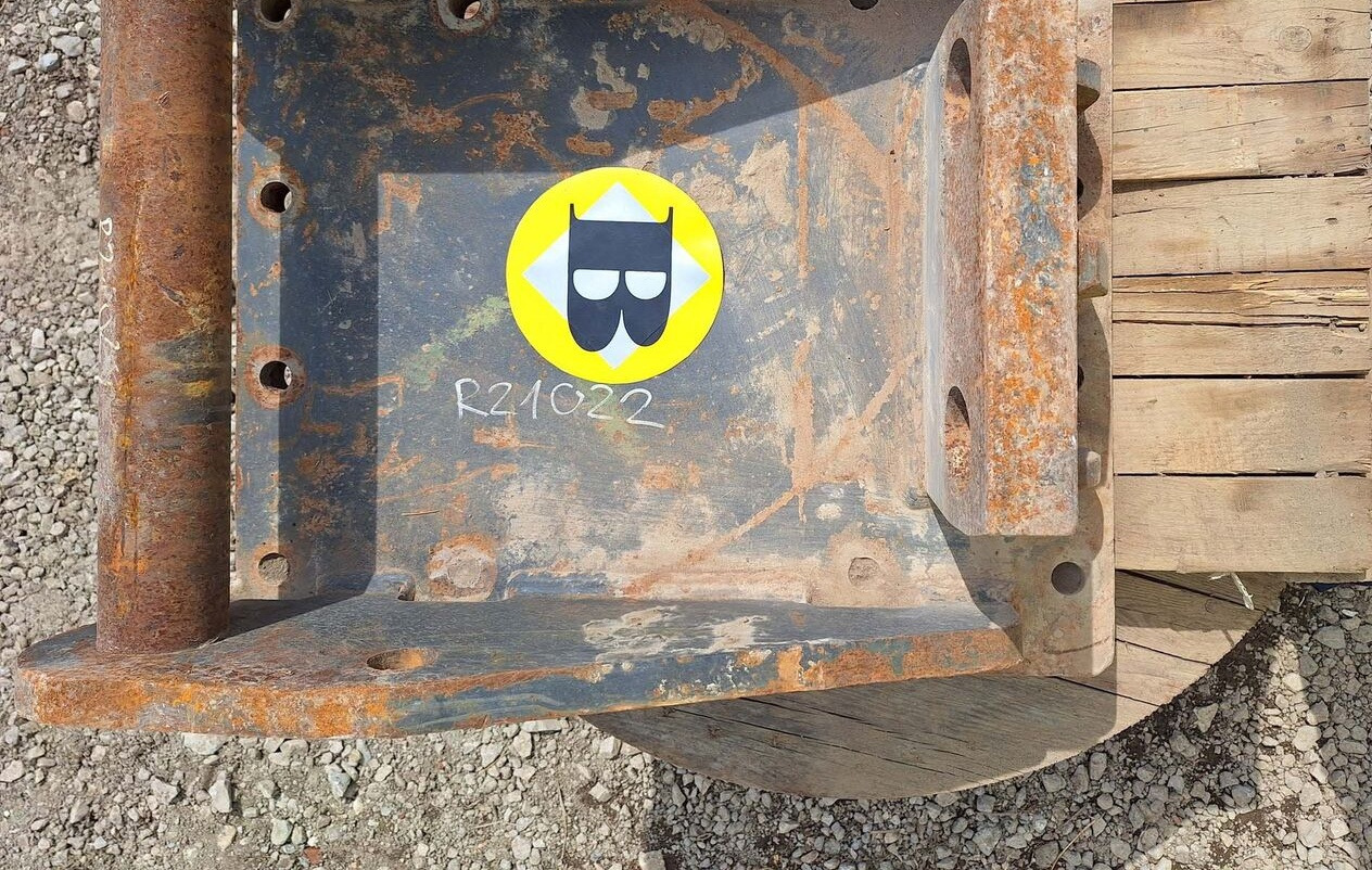 VTN attachment plate - Quick coupler for Excavator: picture 4 VTN attachment plate - Quick coupler for Excavator: picture 4