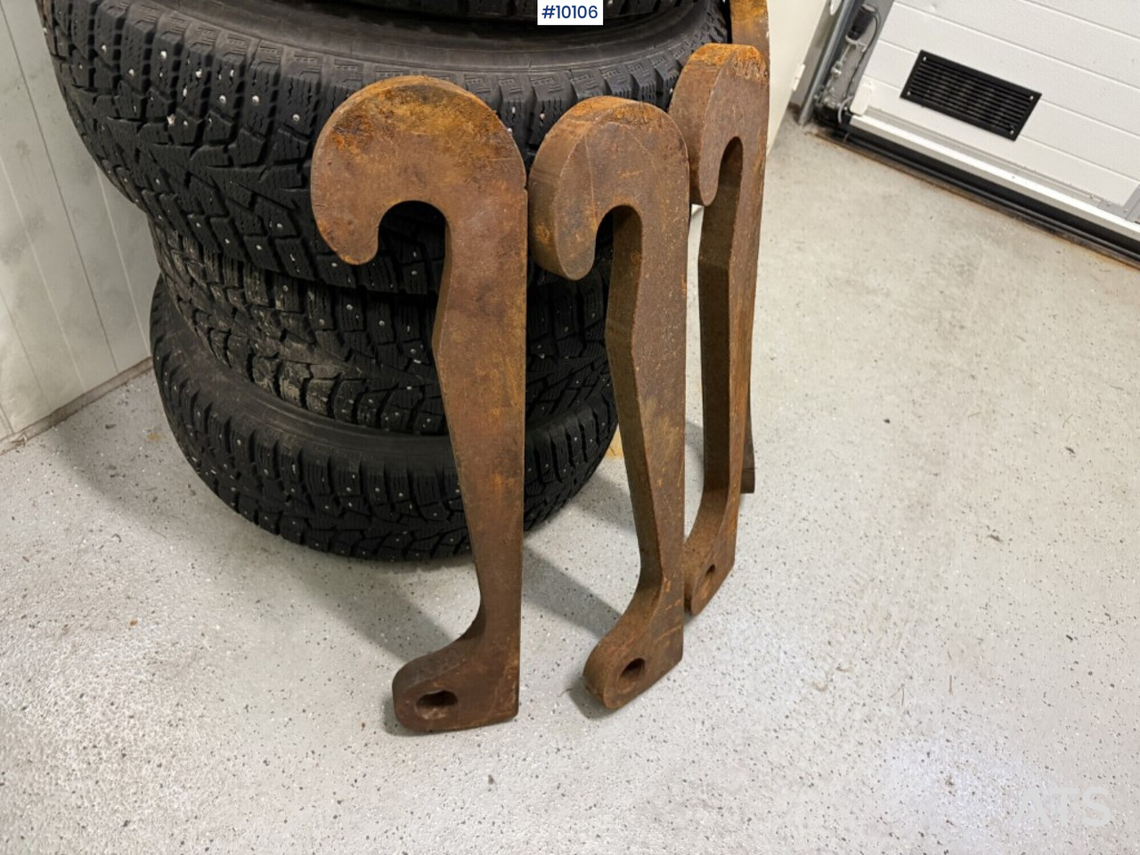 4 Welding brackets Large BM - Construction equipment: picture 2 4 Welding brackets Large BM - Construction equipment: picture 2