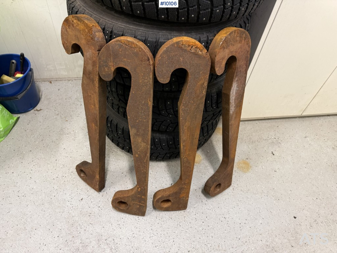 4 Welding brackets Large BM - Construction equipment: picture 3 4 Welding brackets Large BM - Construction equipment: picture 3