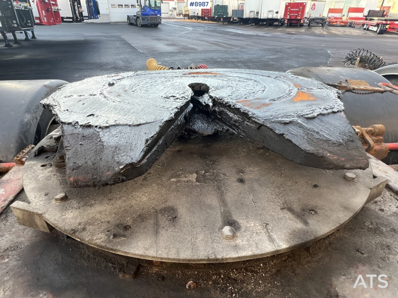 Leasing of  Dolly Renders Dolly Renders: picture 18