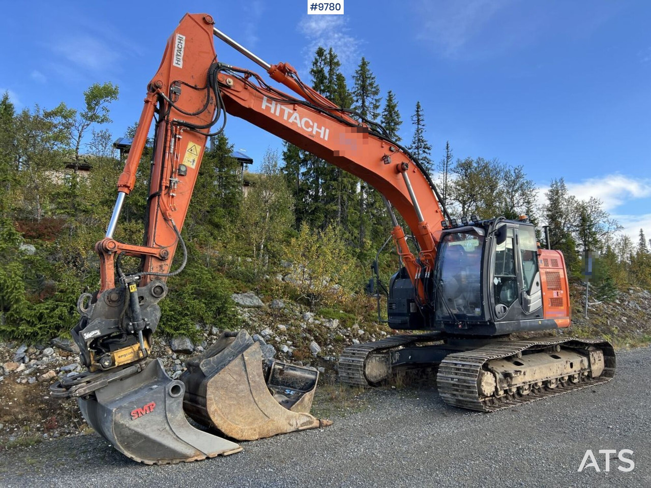 Hitachi ZX 225 US LC-L with excavation system and attachments - Crawler excavator: picture 1 Hitachi ZX 225 US LC-L with excavation system and attachments - Crawler excavator: picture 1