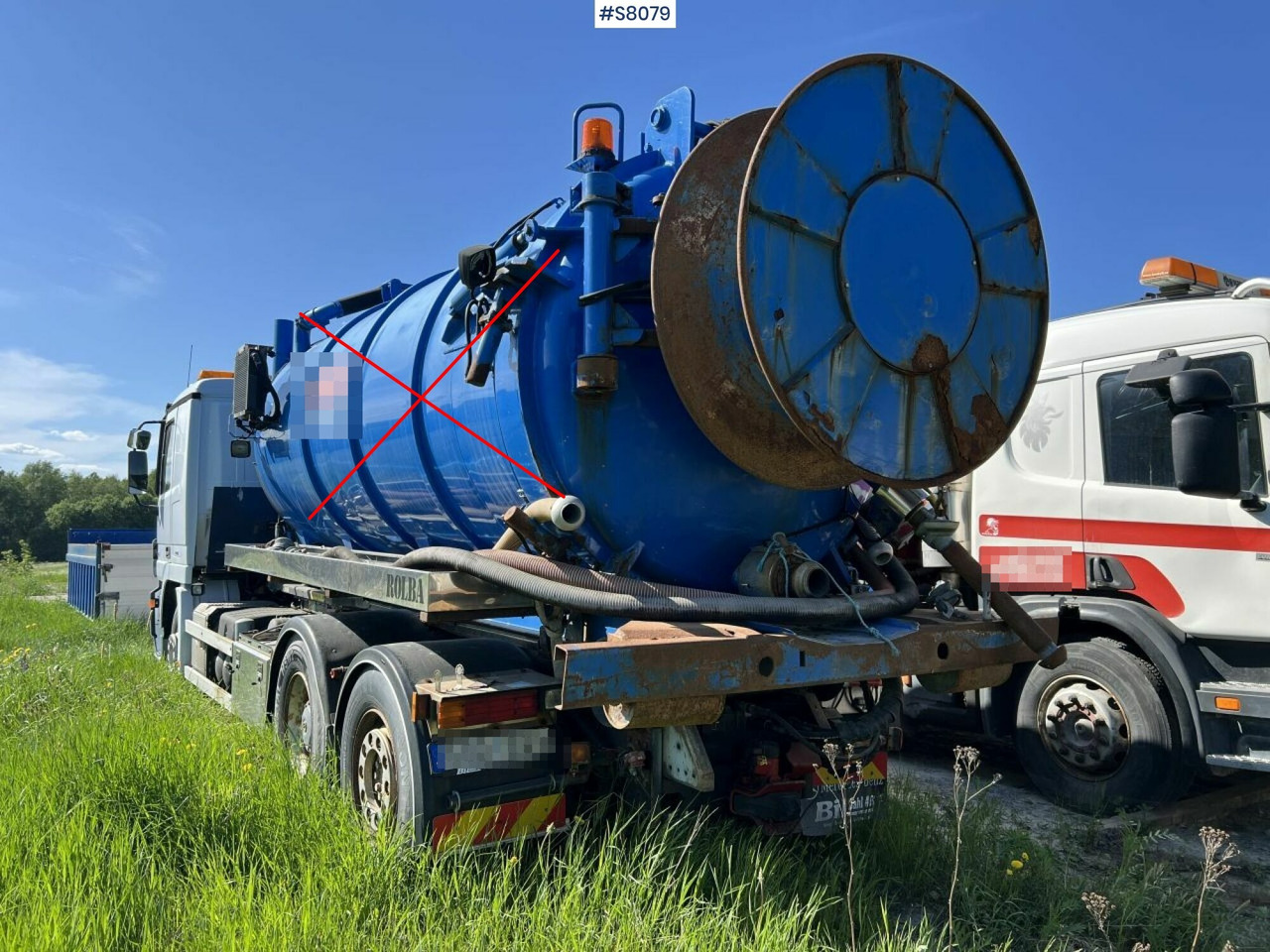 Hook Truck Mercedes Benz 2546 L 6x2 - Hook lift truck: picture 5 Hook Truck Mercedes Benz 2546 L 6x2 - Hook lift truck: picture 5