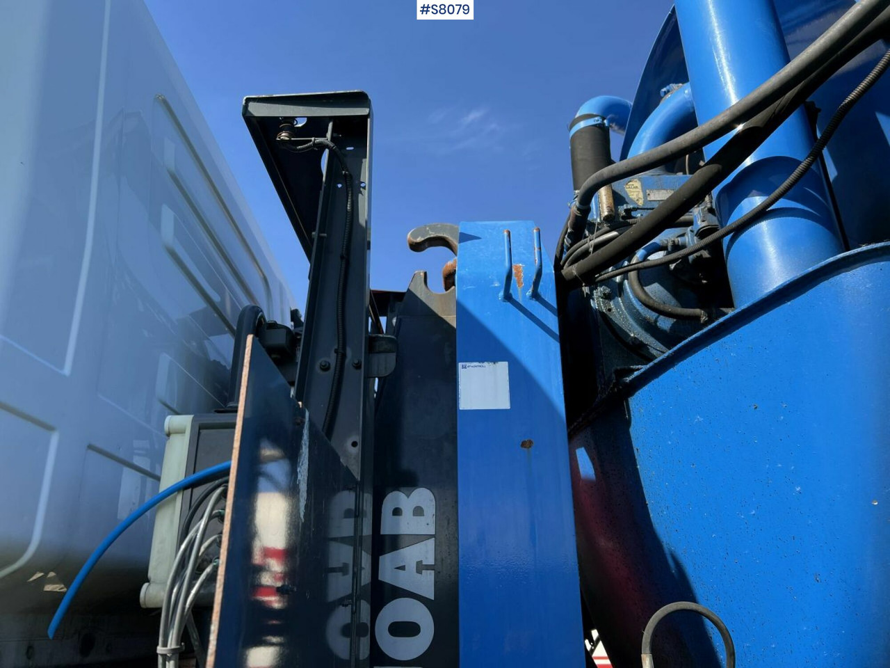 Hook Truck Mercedes Benz 2546 L 6x2 - Hook lift truck: picture 3 Hook Truck Mercedes Benz 2546 L 6x2 - Hook lift truck: picture 3