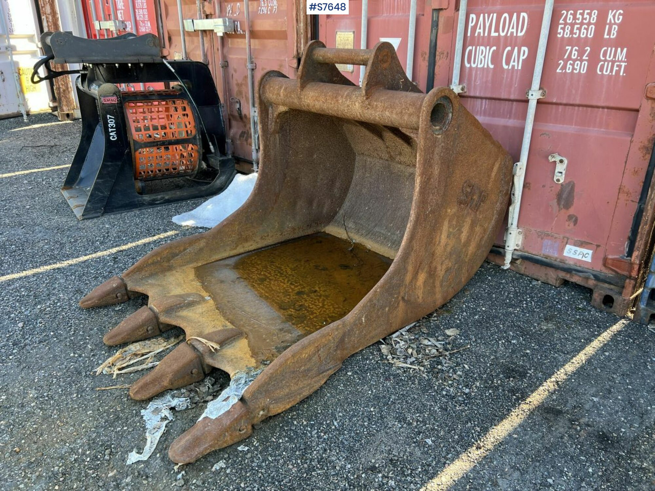 SMP Tooth bucket - Excavator bucket: picture 3 SMP Tooth bucket - Excavator bucket: picture 3