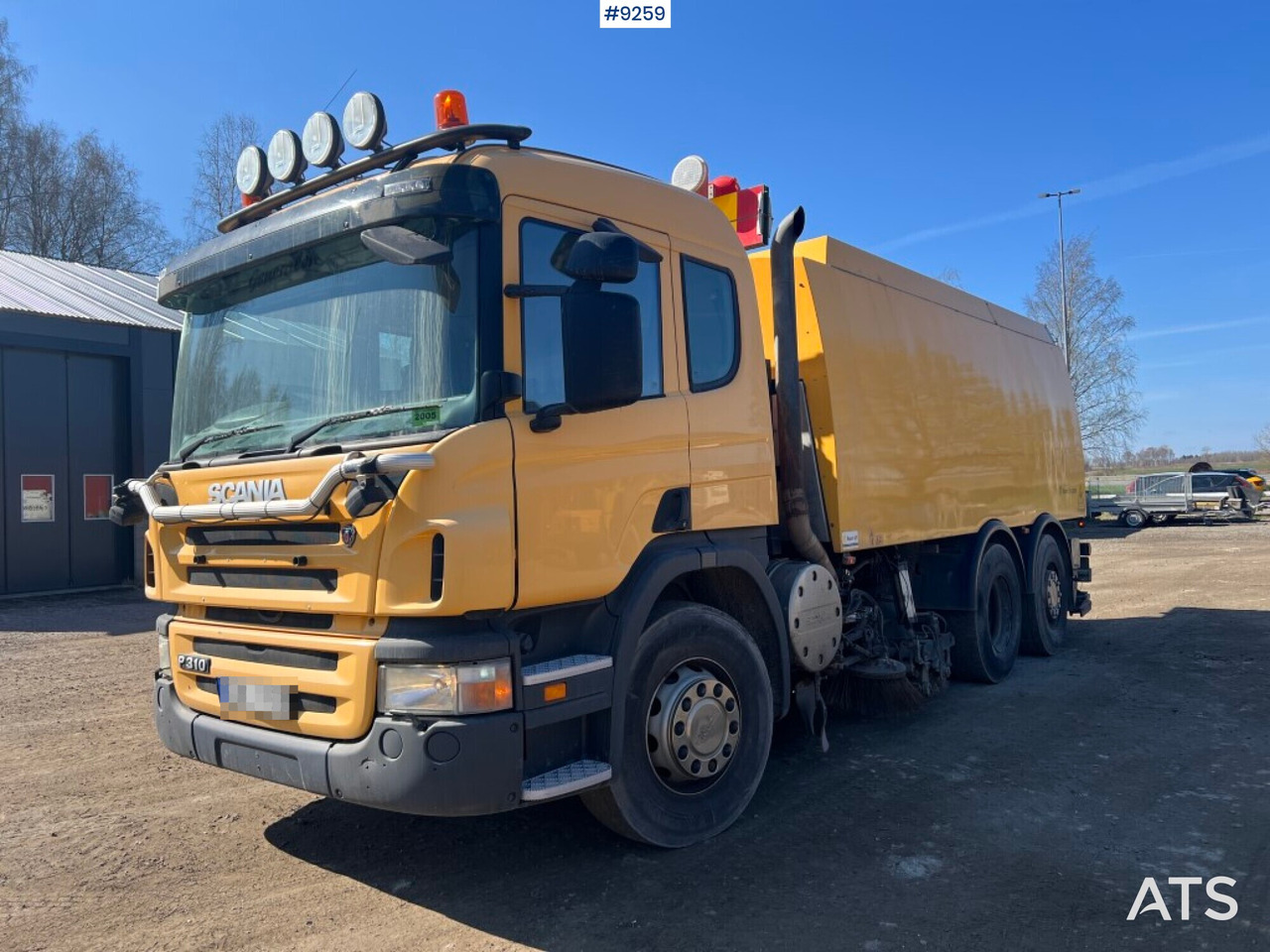 Scania sweeper truck with Johnston Beam sweeper (VIDEO) - Road sweeper: picture 1 Scania sweeper truck with Johnston Beam sweeper (VIDEO) - Road sweeper: picture 1