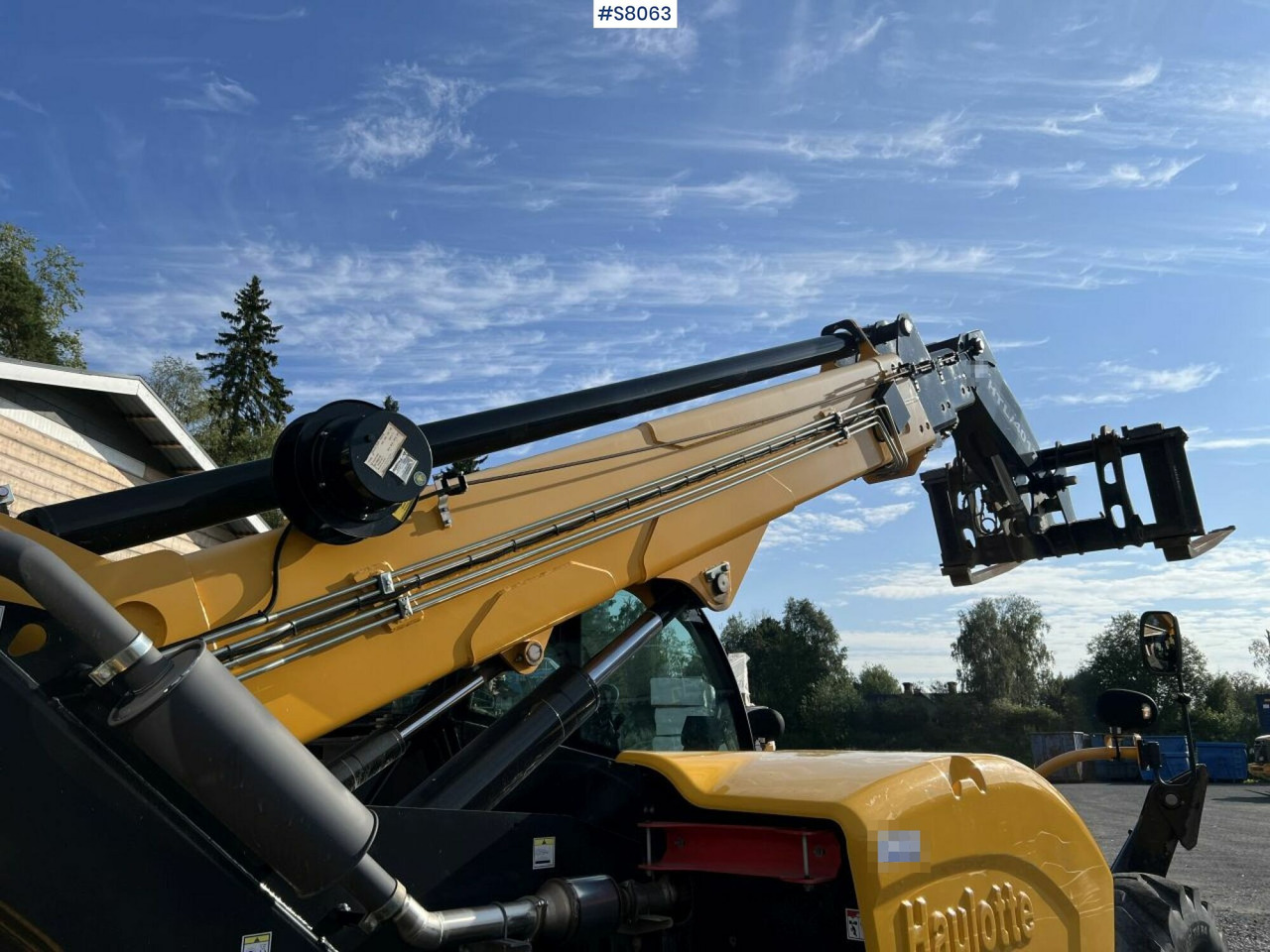 Teleskopic loader Haulotte HTL4017 with only 2619,7 hours - Telescopic handler: picture 4 Teleskopic loader Haulotte HTL4017 with only 2619,7 hours - Telescopic handler: picture 4