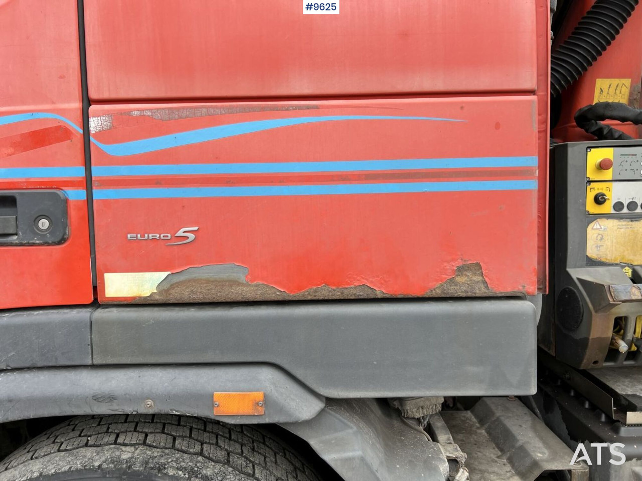 Crane truck, Dropside/ Flatbed truck Volvo FM 380 6*2 Crane truck: picture 19 Crane truck, Dropside/ Flatbed truck Volvo FM 380 6*2 Crane truck: picture 19