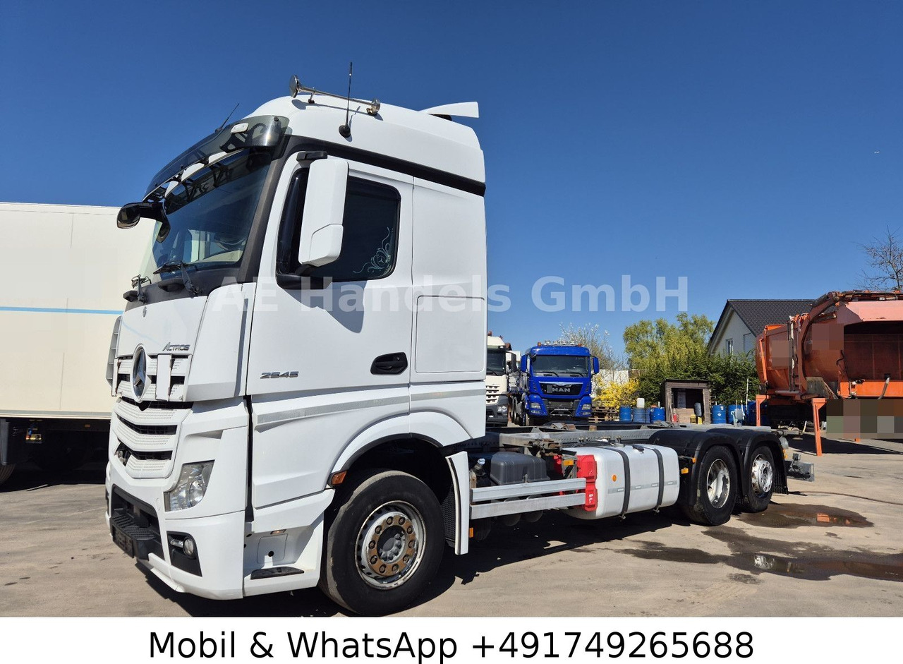 Mercedes-Benz Actros IV 2545 L LL 6x2 *Retarder/Lenk+Lift/ACC - Container transporter/ Swap body truck: picture 2 Mercedes-Benz Actros IV 2545 L LL 6x2 *Retarder/Lenk+Lift/ACC - Container transporter/ Swap body truck: picture 2