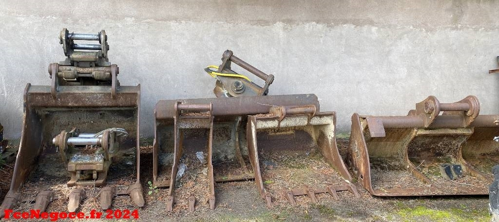 Geith Divers Godets et Attaches - Bucket for Construction machinery: picture 1 Geith Divers Godets et Attaches - Bucket for Construction machinery: picture 1