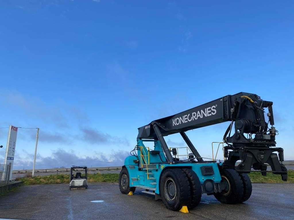 Konecranes SMV4531 CC5 1er Main / Origine Française - Container handler: picture 4 Konecranes SMV4531 CC5 1er Main / Origine Française - Container handler: picture 4