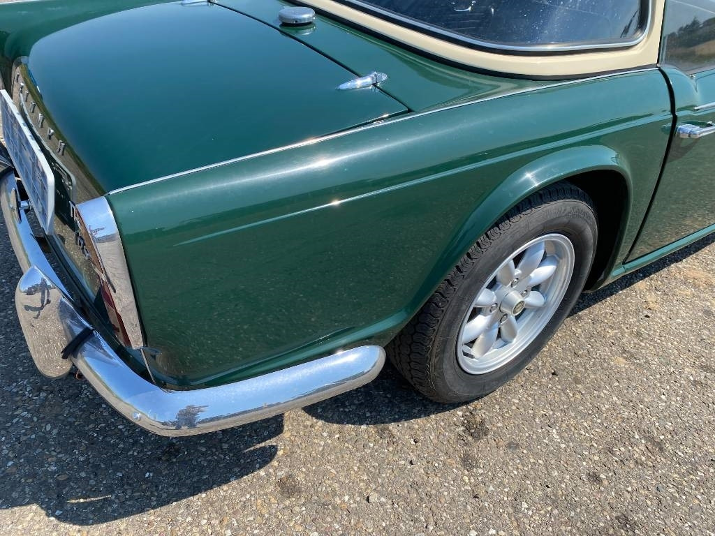 Car Triumph TR4-A + Hard Top / OldTimer endommagé: picture 39