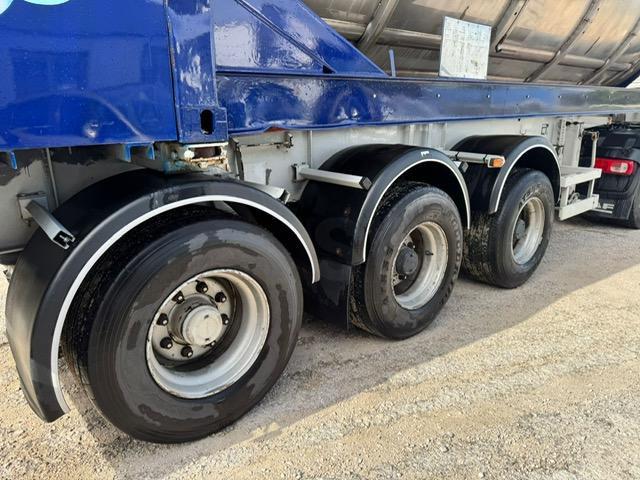Tank semi-trailer for transportation of chemicals Fruehauf DAF XF 480 + REMORQUE FRUEHAUF CITERNE 23500€: picture 8