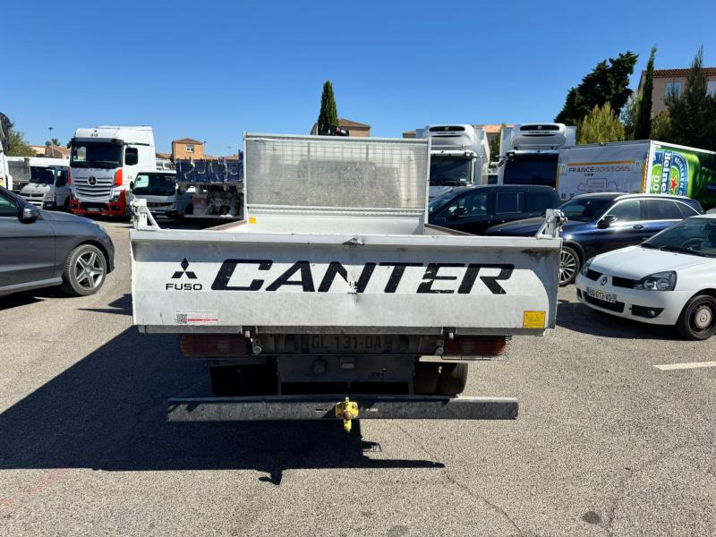 Mitsubishi Fuso Canter 3C15 - Tipper van: picture 5 Mitsubishi Fuso Canter 3C15 - Tipper van: picture 5