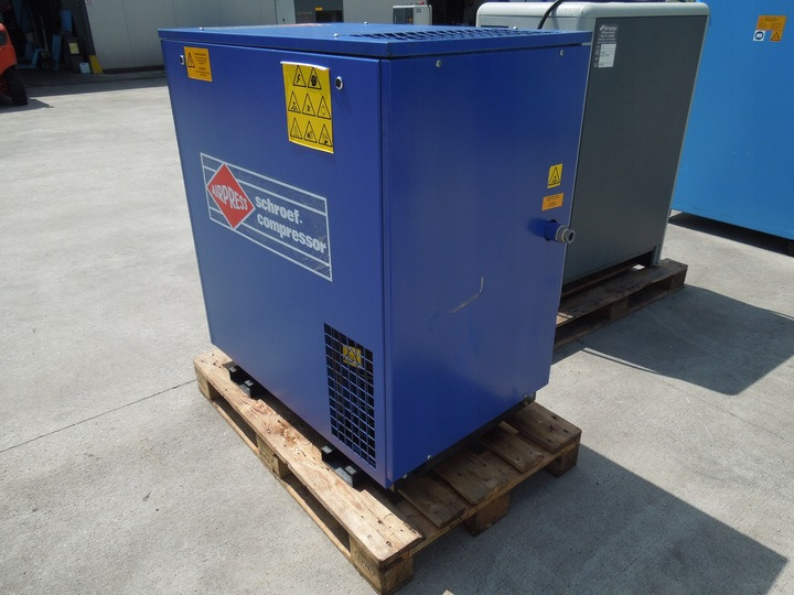 AIRPRESS RLE20-10 - Air compressor: picture 2 AIRPRESS RLE20-10 - Air compressor: picture 2