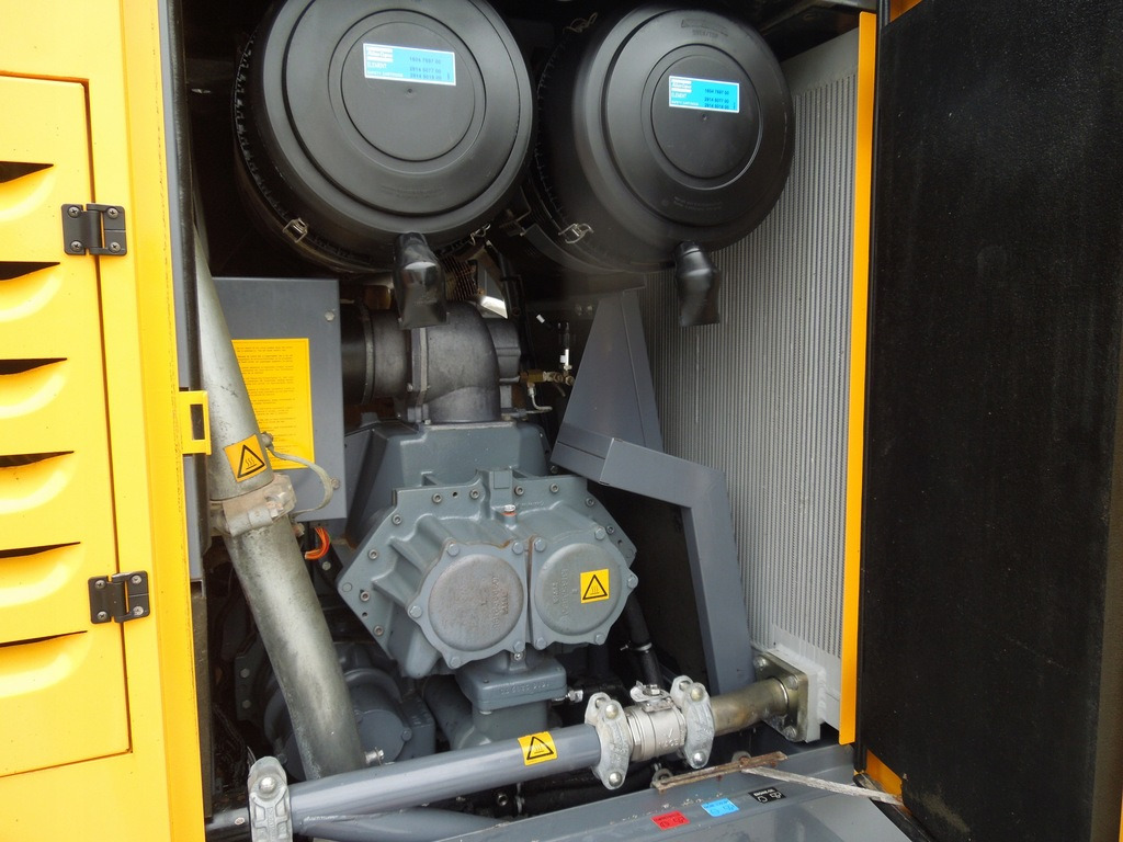 Atlas Copco XRHS366 - Air compressor: picture 2 Atlas Copco XRHS366 - Air compressor: picture 2