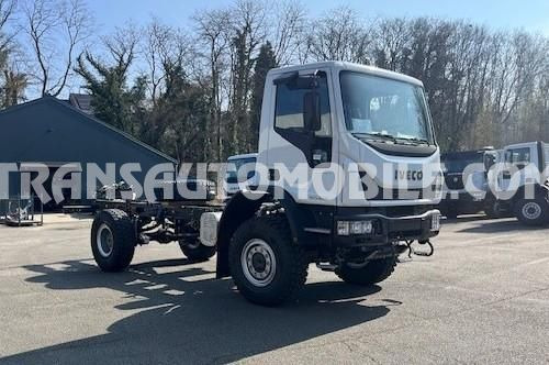 Iveco Eurocargo ML150E24WS 5.9L TURBO DIESEL 4x4 EURO3 CHASSIS CAB - EXPORT OUT EU - Cab chassis truck: picture 4 Iveco Eurocargo ML150E24WS 5.9L TURBO DIESEL 4x4 EURO3 CHASSIS CAB - EXPORT OUT EU - Cab chassis truck: picture 4
