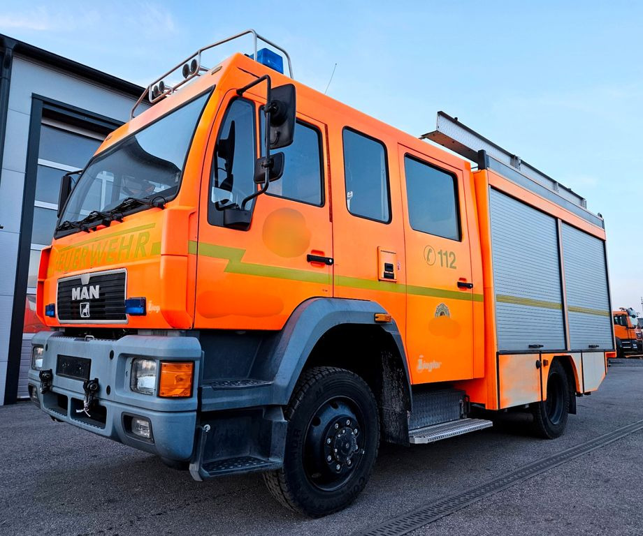MAN 14.224 L80 4x4 Feuerwehr LF16 Ziegler - Fire truck: picture 1 MAN 14.224 L80 4x4 Feuerwehr LF16 Ziegler - Fire truck: picture 1
