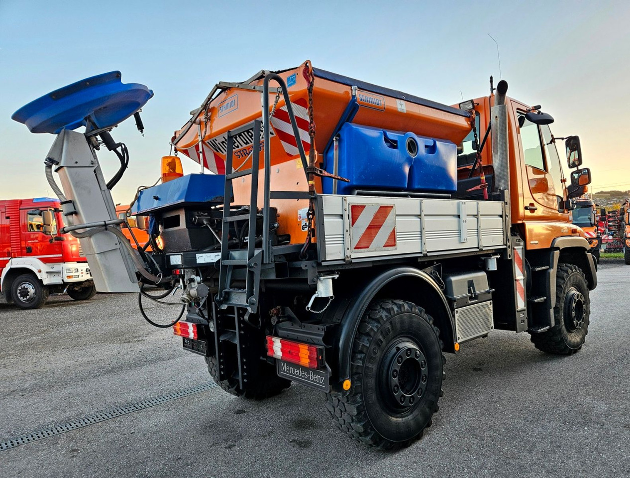 Unimog U400 6 Zylinder EAS 5960h - Tipper: picture 5 Unimog U400 6 Zylinder EAS 5960h - Tipper: picture 5