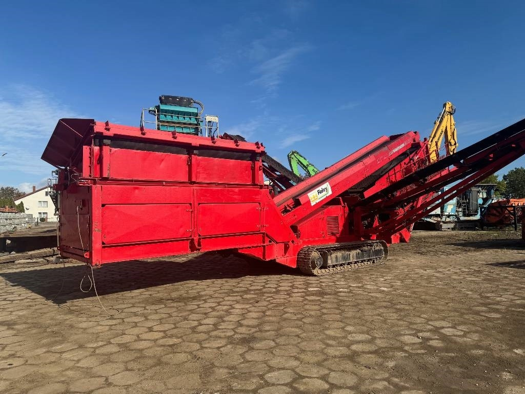 Terex Finlay 683 SUPERTRAK - Screener: picture 3 Terex Finlay 683 SUPERTRAK - Screener: picture 3
