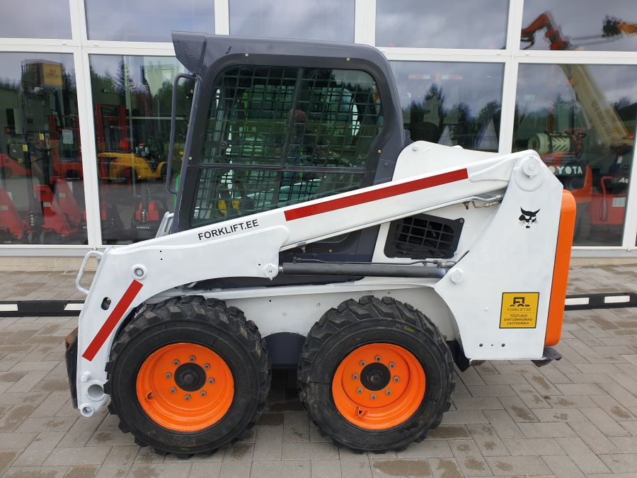 BOBCAT Bobcat S450 - Skid steer loader: picture 2 BOBCAT Bobcat S450 - Skid steer loader: picture 2