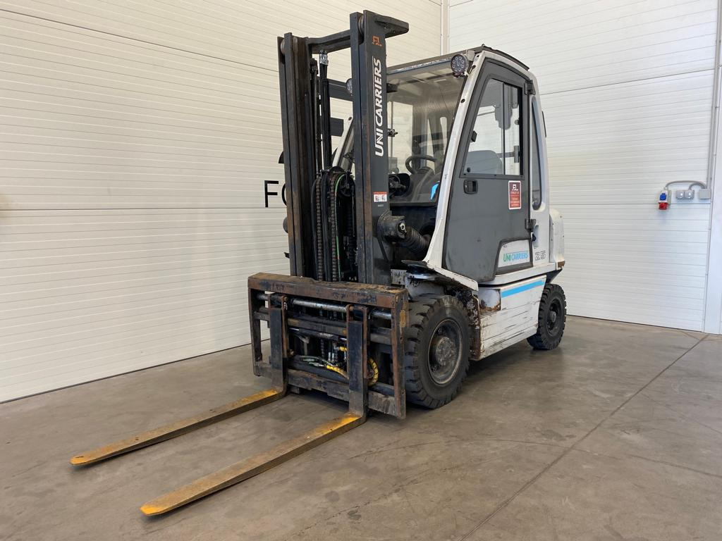 Unicarriers Y1D2A25Q - Diesel forklift: picture 1 Unicarriers Y1D2A25Q - Diesel forklift: picture 1