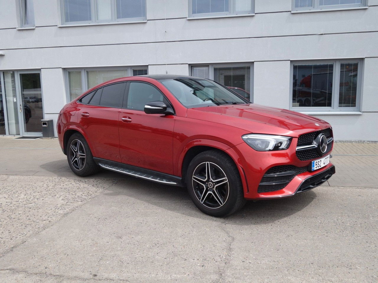 Mercedes-Benz GLE-klasse 400 d 4Matic Coupe Pano - Car: picture 3 Mercedes-Benz GLE-klasse 400 d 4Matic Coupe Pano - Car: picture 3