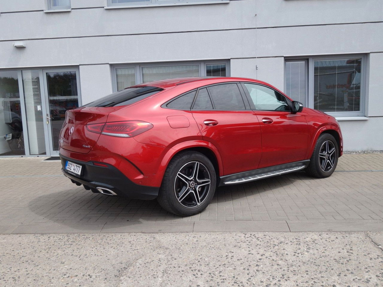 Mercedes-Benz GLE-klasse 400 d 4Matic Coupe Pano - Car: picture 5 Mercedes-Benz GLE-klasse 400 d 4Matic Coupe Pano - Car: picture 5