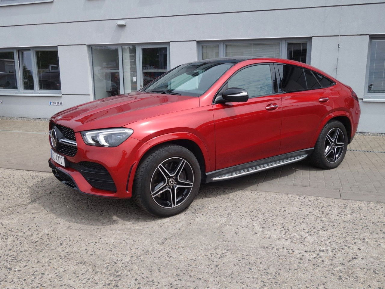 Mercedes-Benz GLE-klasse 400 d 4Matic Coupe Pano - Car: picture 2 Mercedes-Benz GLE-klasse 400 d 4Matic Coupe Pano - Car: picture 2