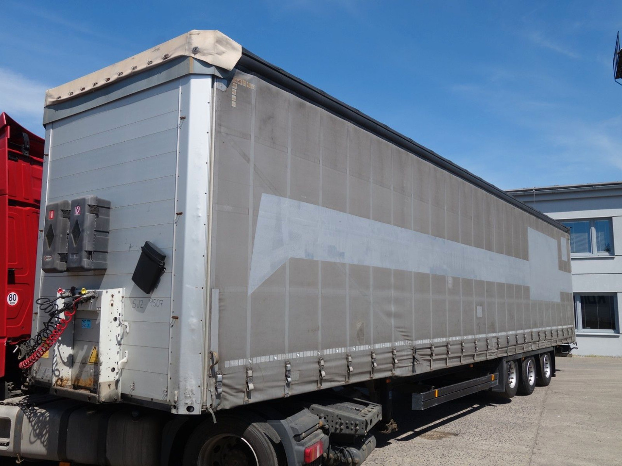 Schmitz Cargobull SCS 24/L Varios, MEGA, Liftaachse, 4 Stk. - Curtainsider semi-trailer: picture 5 Schmitz Cargobull SCS 24/L Varios, MEGA, Liftaachse, 4 Stk. - Curtainsider semi-trailer: picture 5