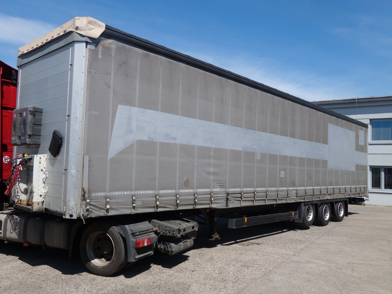 Schmitz Cargobull SCS 24/L Varios, MEGA, Liftaachse, 4 Stk. - Curtainsider semi-trailer: picture 4 Schmitz Cargobull SCS 24/L Varios, MEGA, Liftaachse, 4 Stk. - Curtainsider semi-trailer: picture 4