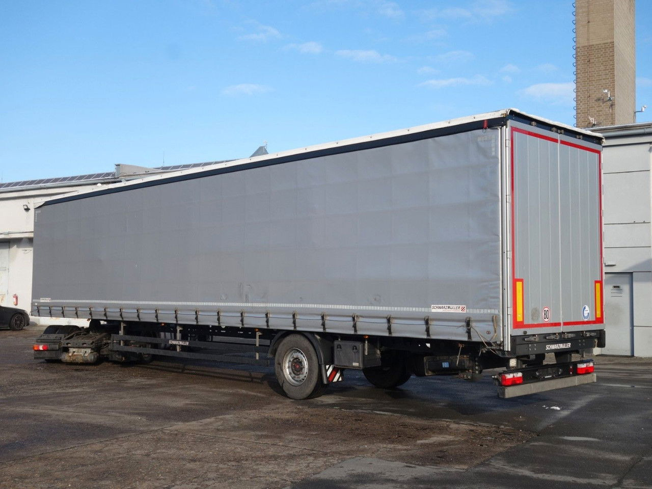 Schwarzmüller SPA 3/E Standard, 1 Achse, SAF SPA 3/E Standard, 1 Achse, SAF - Curtainsider semi-trailer: picture 5 Schwarzmüller SPA 3/E Standard, 1 Achse, SAF SPA 3/E Standard, 1 Achse, SAF - Curtainsider semi-trailer: picture 5
