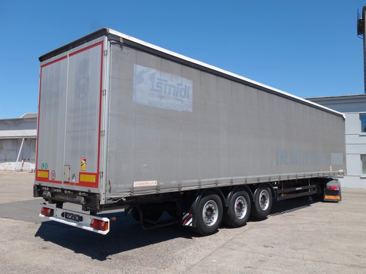 Schwarzmüller SPA 3/E Standard, Liftachse, SAF Achsen - Curtainsider semi-trailer: picture 1 Schwarzmüller SPA 3/E Standard, Liftachse, SAF Achsen - Curtainsider semi-trailer: picture 1